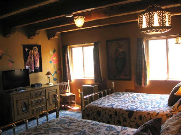 La Dona Luz Inn An Historic B&B Taos Zewnętrze zdjęcie