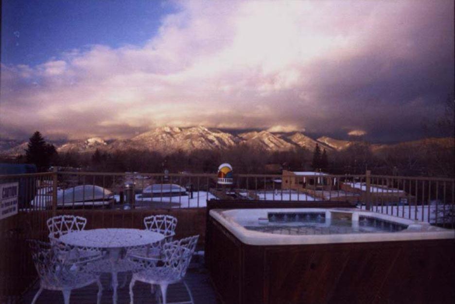 La Dona Luz Inn An Historic B&B Taos Zewnętrze zdjęcie