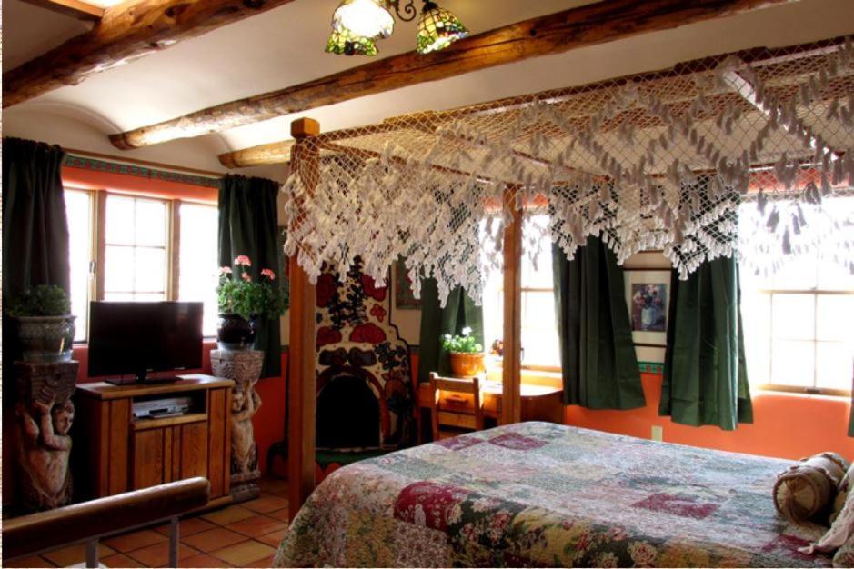 La Dona Luz Inn An Historic B&B Taos Zewnętrze zdjęcie
